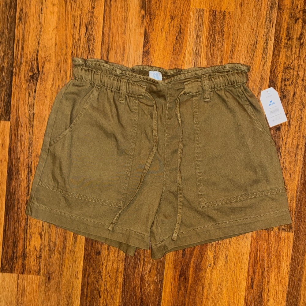 Time and Tru Womens Olive Green Paperbag Utility Shorts Size M 8-10 NWT